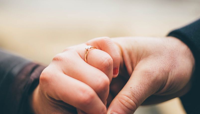 Bague de fiançailles de Cloé et Vittorio